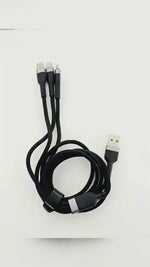 Cable USB 3 en 1 de Carga 3A 1.2m para iPhone Tipo C y Micro USB Negro | Slim Company
